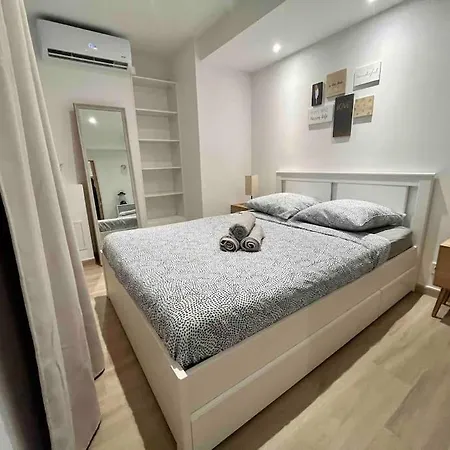 Apartman Magnifique -2min Gare 5min