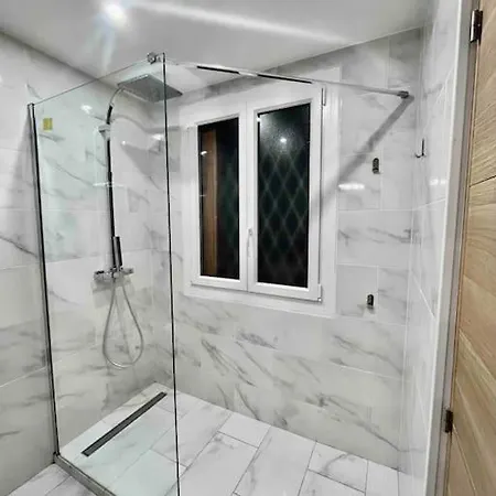 Magnifique -2min Gare 5min Apartman